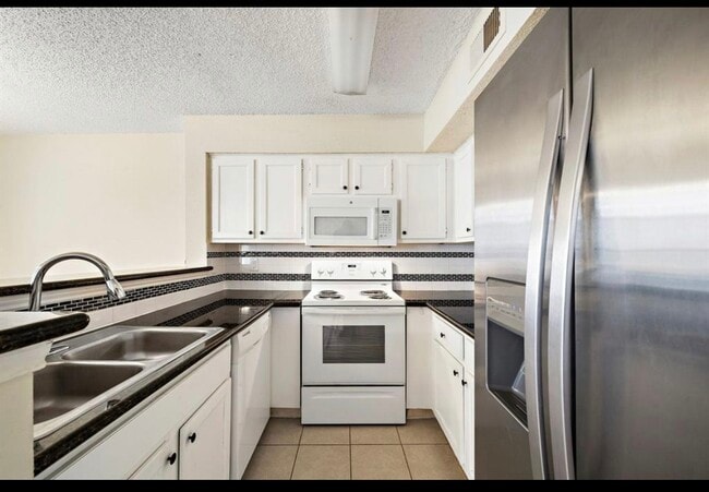 Foto del edificio - 2300 Old Spanish Trl