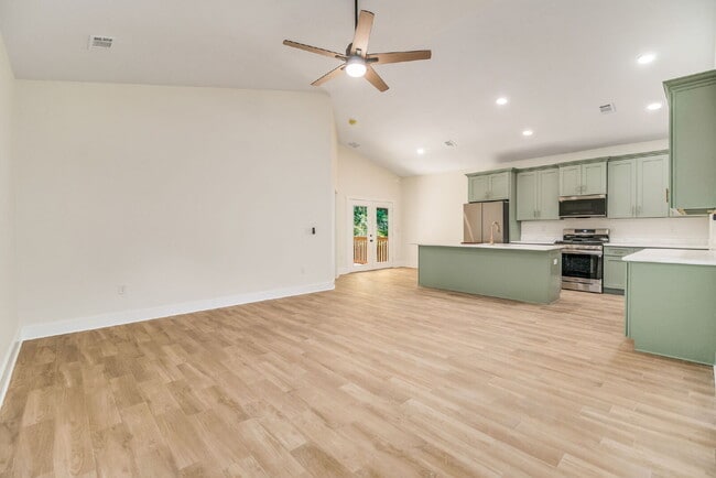 Building Photo - NEW CONSTRUCTION!
