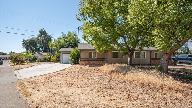 Foto del edificio - Rancho Cordova - 2 Bedroom