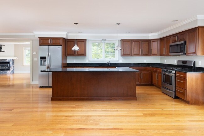 Building Photo - 47 Fottler Rd
