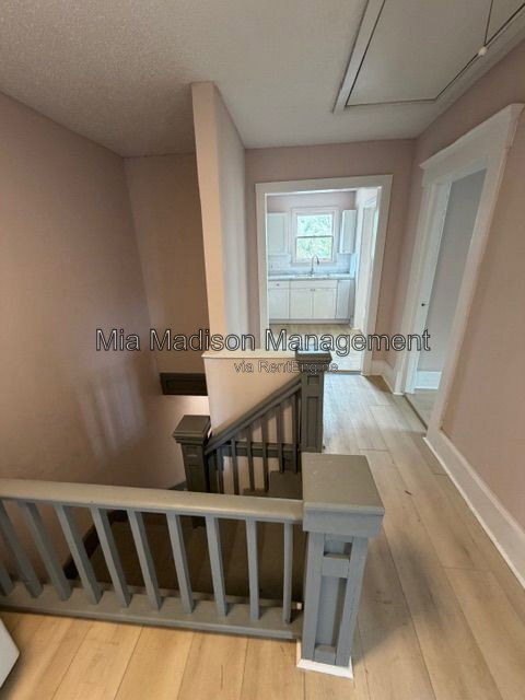 Foto del edificio - 513 W 35th St