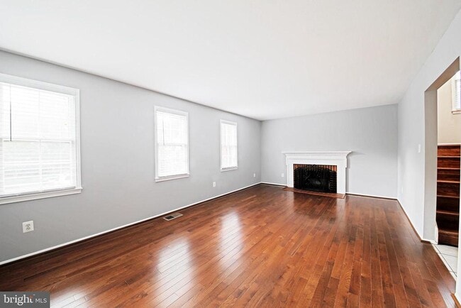 Building Photo - 3334 Webley Ct