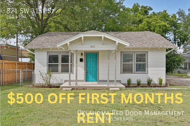 Building Photo - 821 SW 31st St