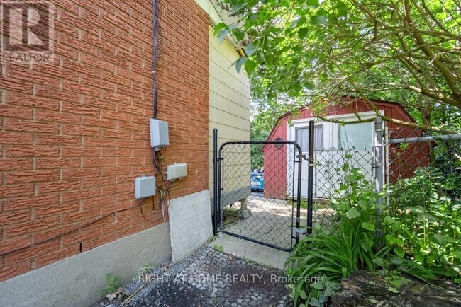 Photo du bâtiment - 1252 Tompkins St