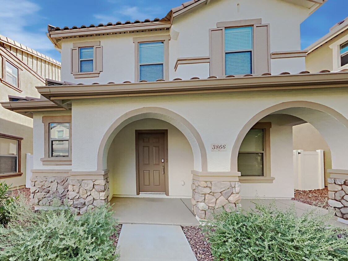 Primary Photo - 3866 E Jasper Dr