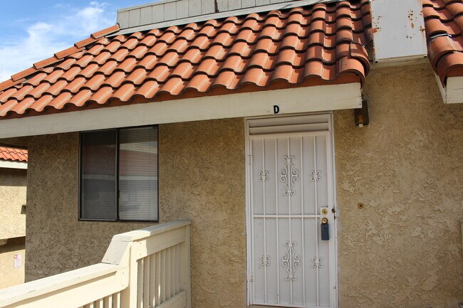 Foto del edificio - Available now! 2 bedroom/2 bath condo loca...