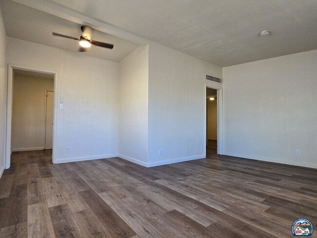 Building Photo - 1465 Hamilton Ave