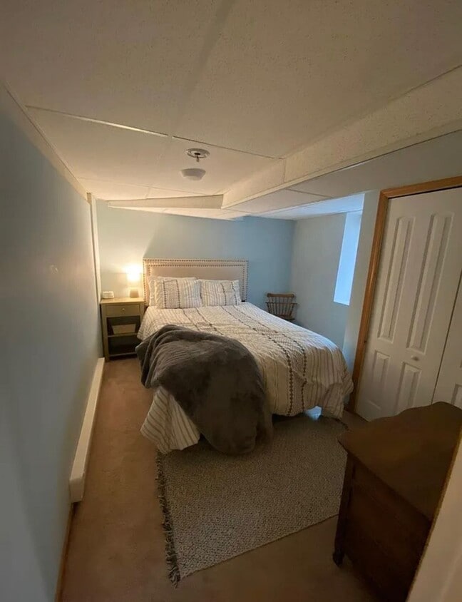 Foto del edificio - 1823 N Girard Ave