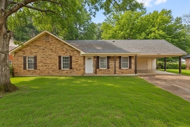 Photo - 6864 Aspenhill Dr House