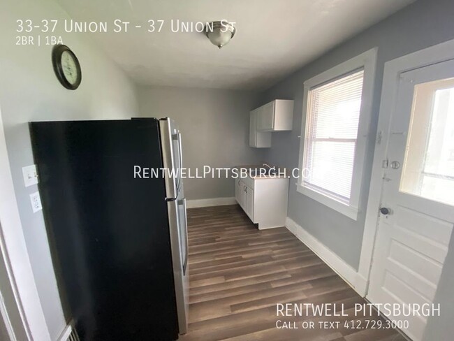 Building Photo - 2 Bedroom Duplex in Uniontown