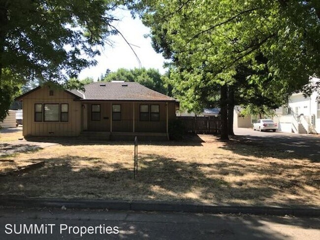 Building Photo - 3 br, 2 bath House - 1501 W. Fifth Street