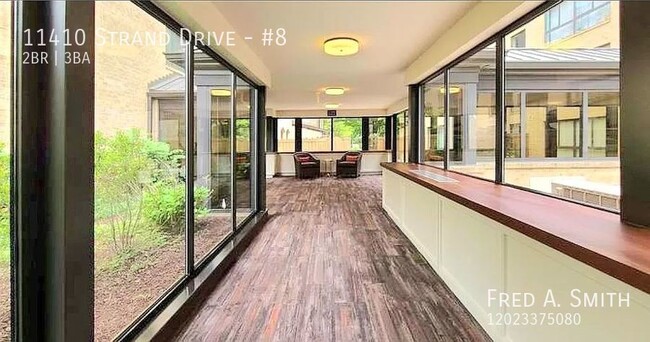 Building Photo - 2 Level Condo Available Now in North Bethe...