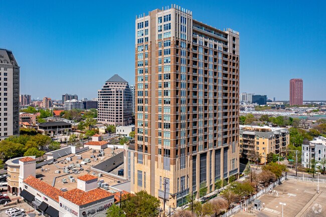 Building Photo - Uptown by Onni