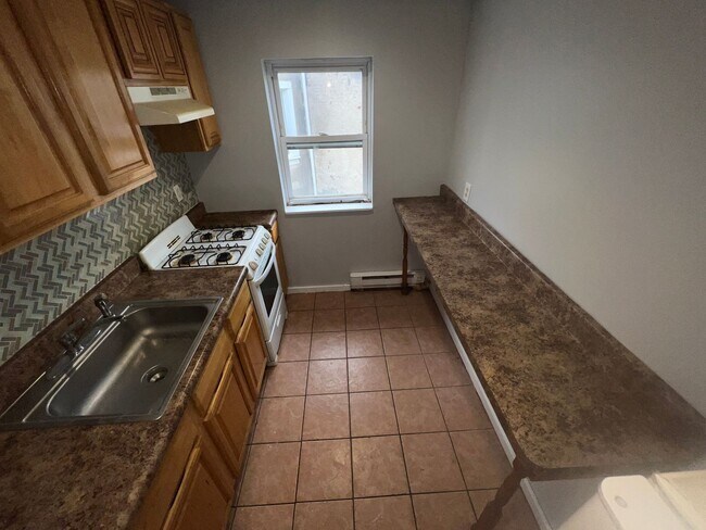Foto del edificio - 4910 Lancaster Ave