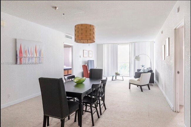 Building Photo - 4001 S Ocean Dr