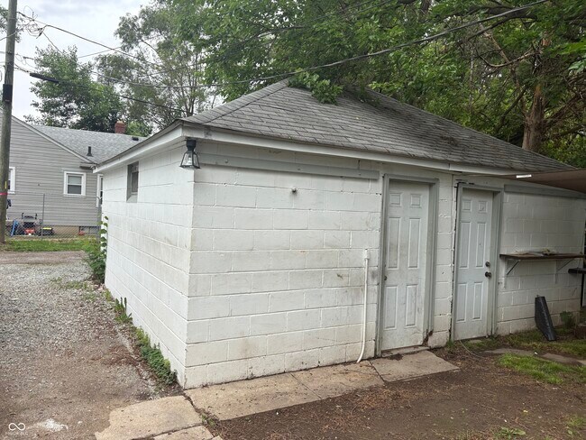 Foto del edificio - 2106 E 46th St