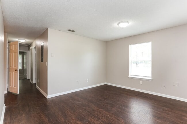 Building Photo - 2268 W 44th St