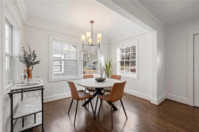 Foto del edificio - 1612 Alder Ct SE