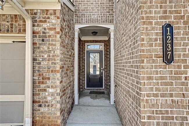Foto del edificio - 1237 Foxcroft Ln