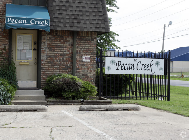 Building Photo - Pecan Creek Apartments