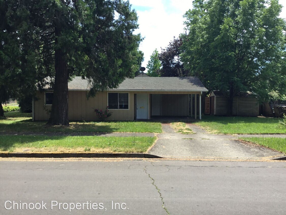 Foto principal - 2 br, 1 bath House - 1375 F St