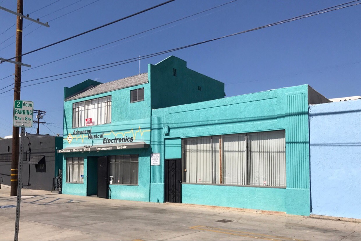 Foto principal - 8665 Venice Blvd