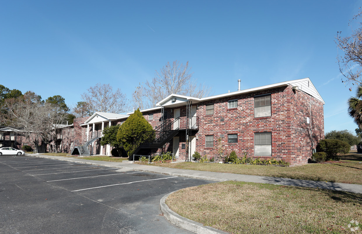 Valencia Way Apartments - Jacksonville, FL | Apartments.com