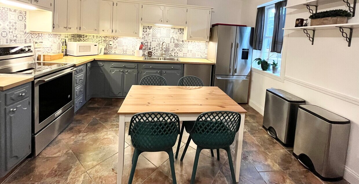 Foto principal - 614 G St SW