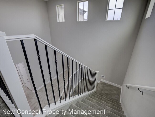 Building Photo - 4 br, 2.5 bath House - 5587 S Sunrise Peak Rd