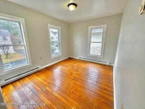 Building Photo - 2017 Margaret Ave