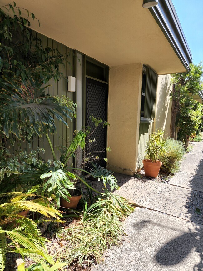 Foto del edificio - 1323 18th St