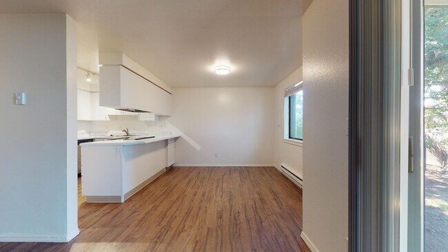 Interior Photo - Tualatin Heights