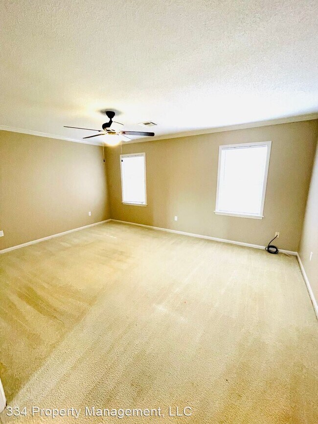 Foto del edificio - 3 br, 3 bath House - 3308 Oxmoor Lane