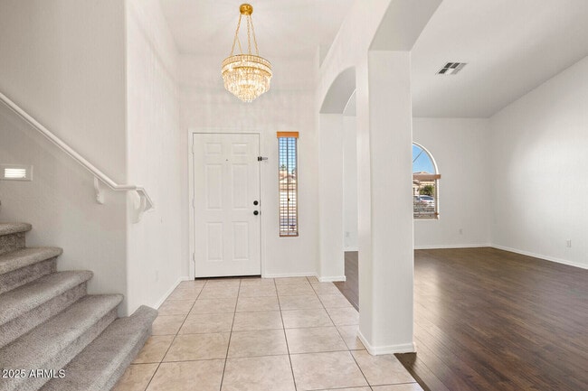 Foto del edificio - 3297 E Warbler Rd