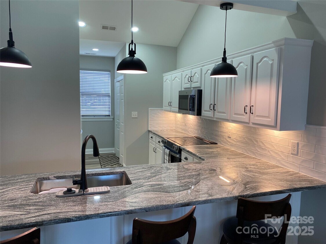 Foto principal - 3921 Sage Ct