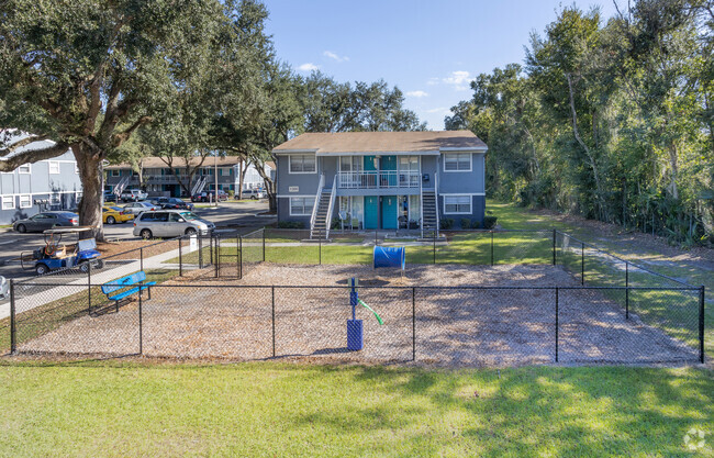 Dog Park - zLakewood Oaks