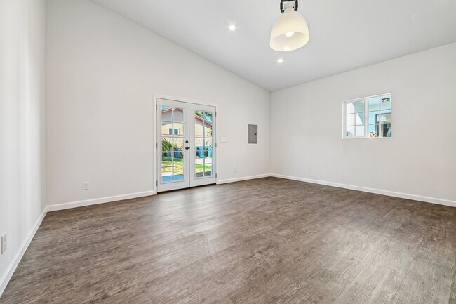Foto del edificio - 6003 N Muscatel Ave