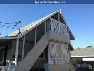 Building Photo - 1097 Beatty St