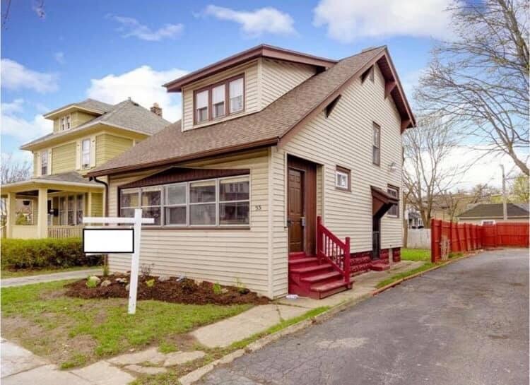 33 Dunbar St, Rochester, NY 14619 House for Rent in Rochester, NY