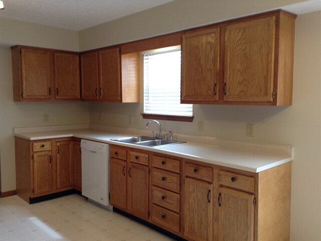 Building Photo - 3037 Apple Knoll Ln