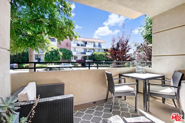 Foto del edificio - 11921 Dorothy St