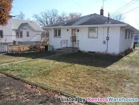 Building Photo - 931 Scheffer Ave