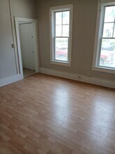 Building Photo - 1024 N Michigan St