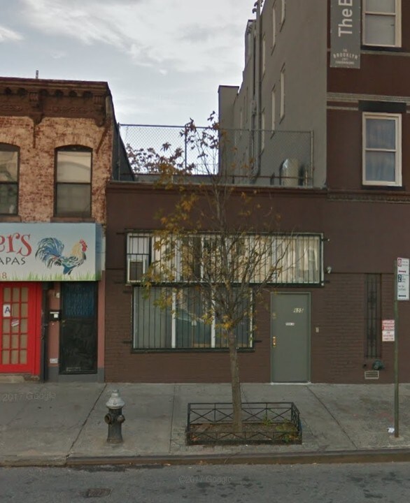 Foto del edificio - 655 5th Ave