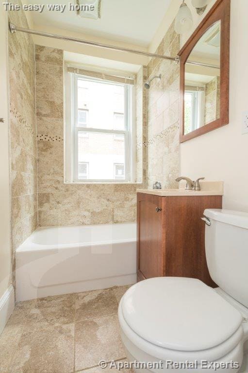 Building Photo - 136 Highland Ave