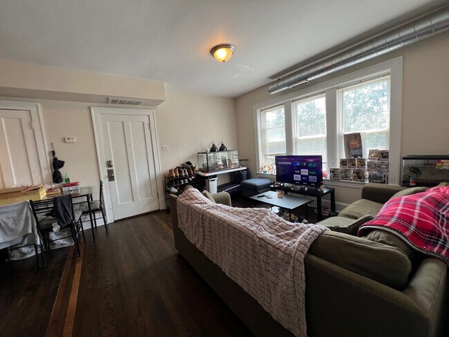 Foto del edificio - 4136 W Palmer St
