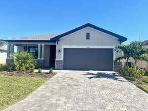Building Photo - 1536 Saddlewood Cir