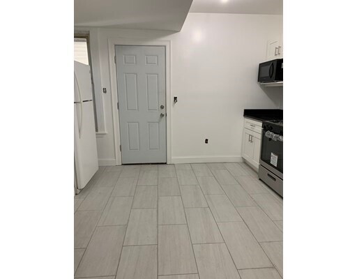 Building Photo - 17 George St