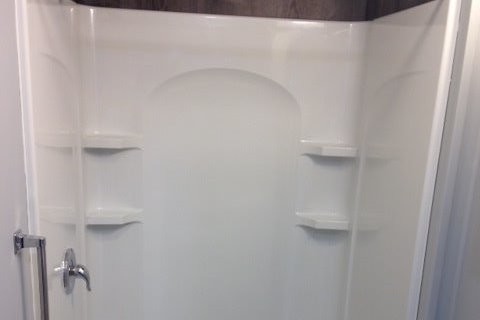 shower in bathroom - 517 Chestnut St