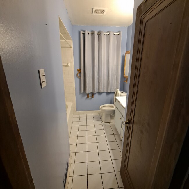 Foto del edificio - 5141 Sumter Ave